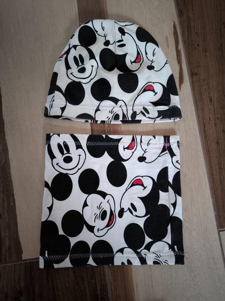 Čiapka a nákrčník mickey, 122