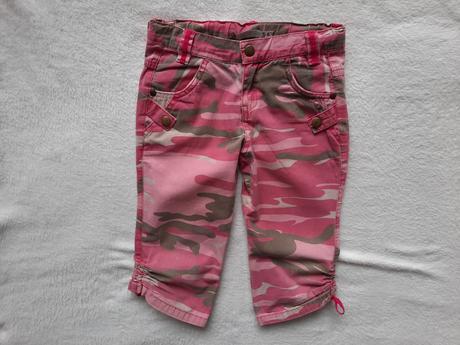 Maskáčové nohavice, 110