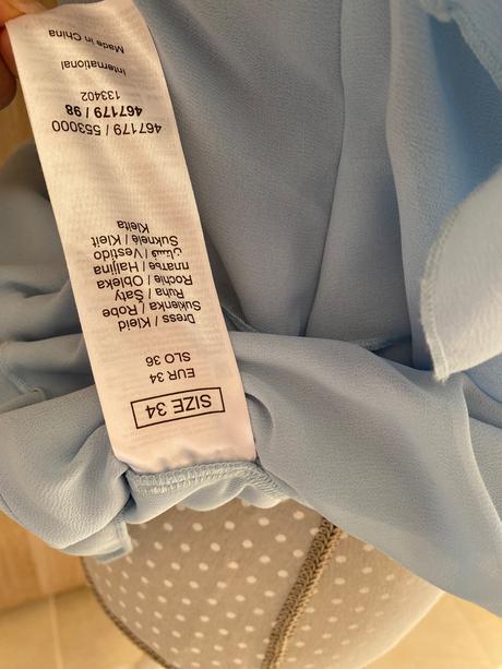 Belasé šaty s volánmi a perličkami, orsay,34 / 164 / 170 / s / xs