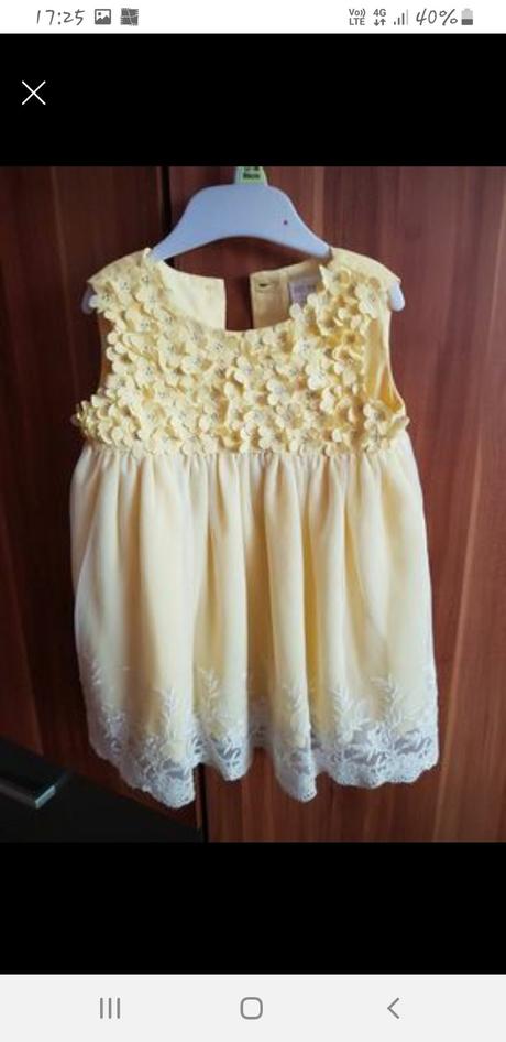 Šatočky s čipkou, 86