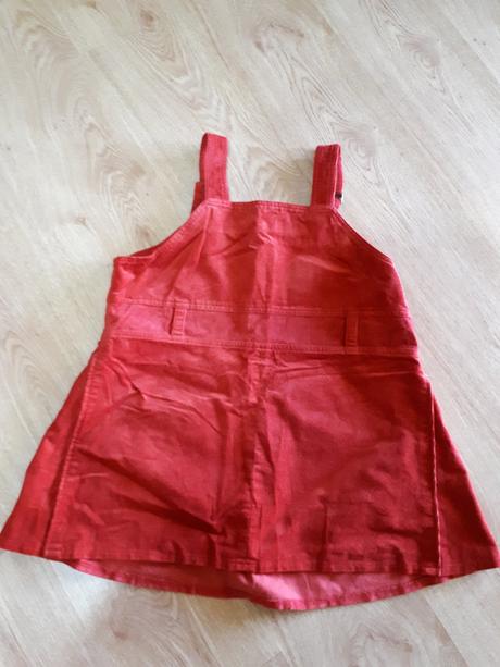 Tehotenská súprava, 38