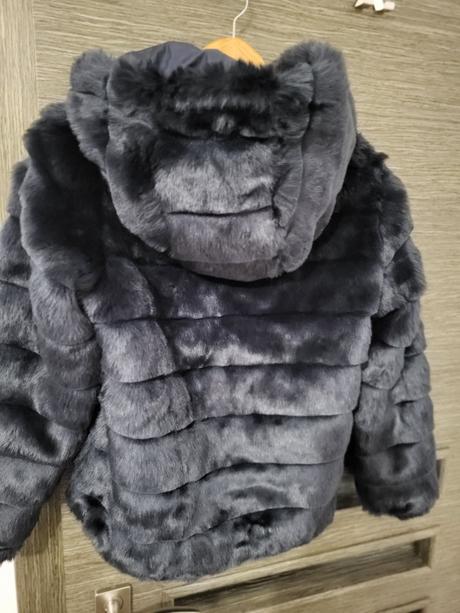 Zimna bunda obostrana, 152