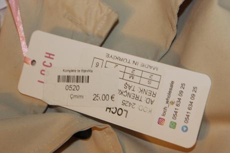 Trench coat loch v. s, s