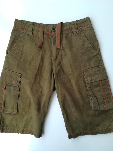 Kapsáčové kraťasy, 134