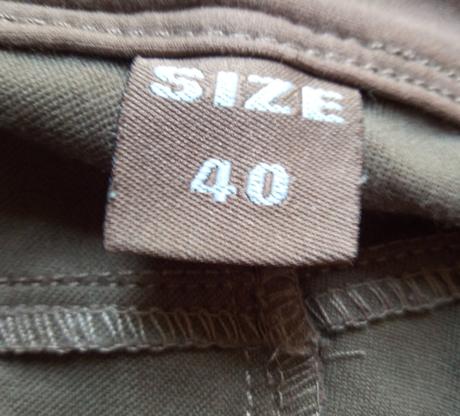 Elastické nohavice, 40