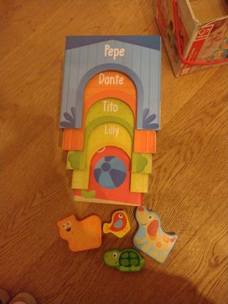 Domčeková veža pre zvieratká hape,