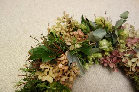 Veniec na dvere s hortenziou, 