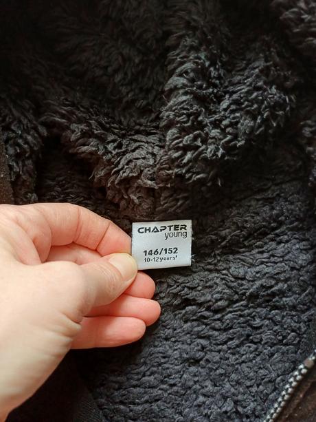 Teplá mikina, chapter young,146