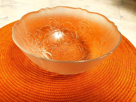 Starožitná misa z ľadového skla, 