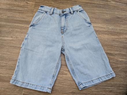 Šortky č.122, zara,122