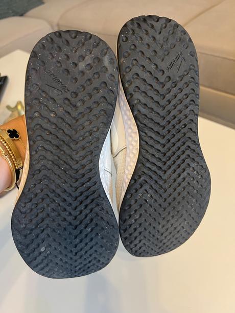 Dievcenske tenisky nike vel 33, nike,33