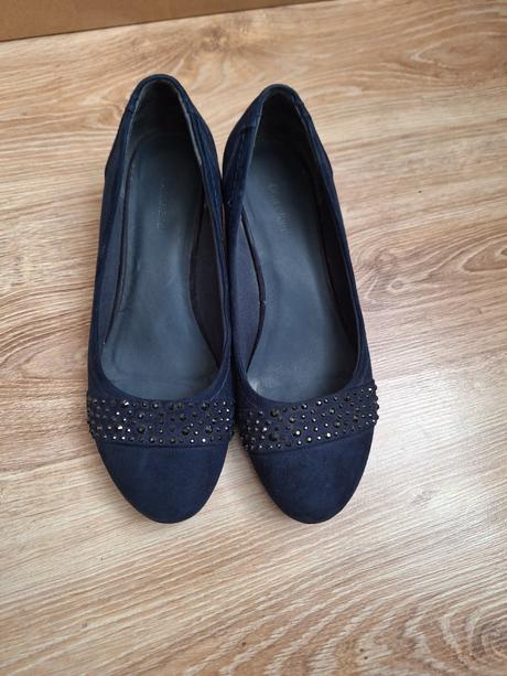 Poltopánky, graceland,38