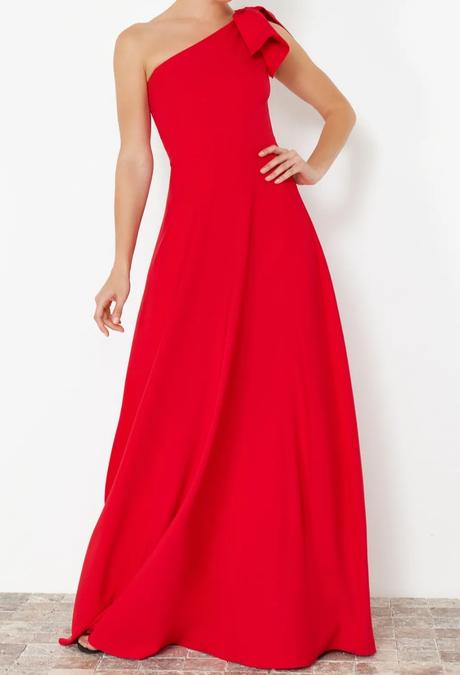 Červené šaty., 34