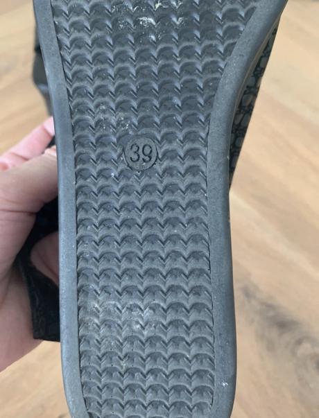 Dámske čierne sandále na platforme, 39