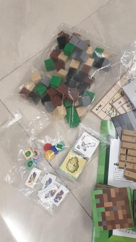 Ravensburger minecraft builders - dosková hra top,