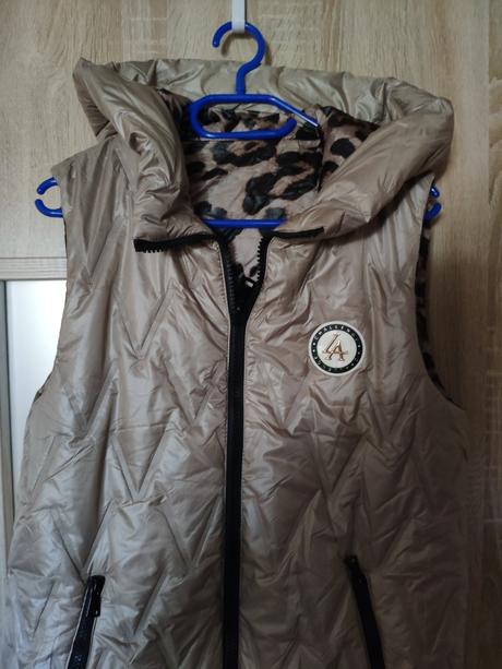 Dámska prechodná bunda obojstranná krémová, m