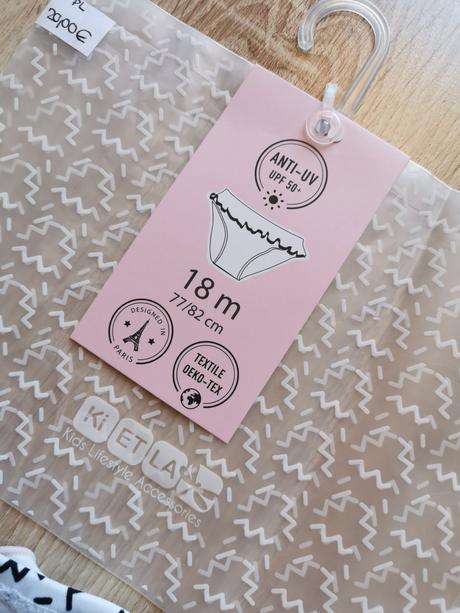 Dievčenské plavky kietla, 86