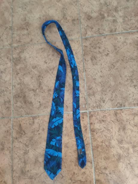 Pánske značkové kravaty, 