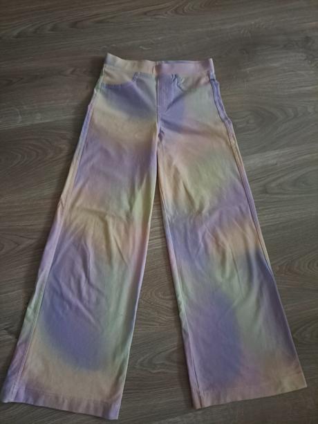 Nohavice  rozšírené, h&m,152