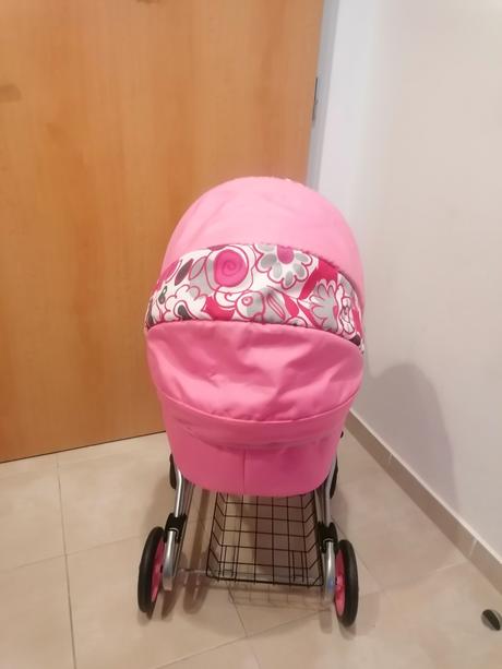 Kočík pre bábiky, 