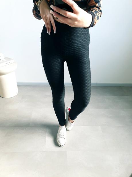 Čierne legíny s, s