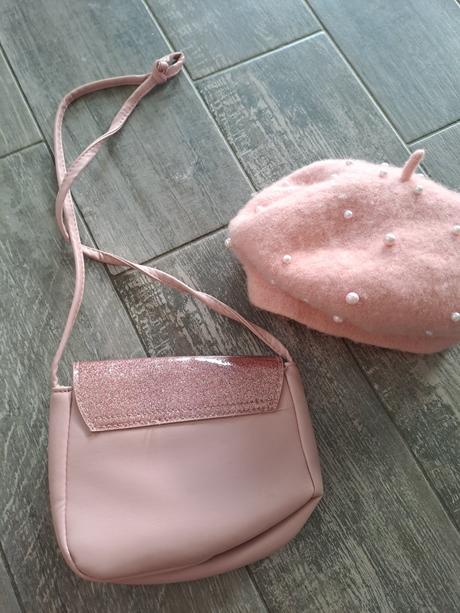 Balik pre dievčatá,  ako nové, 122–134