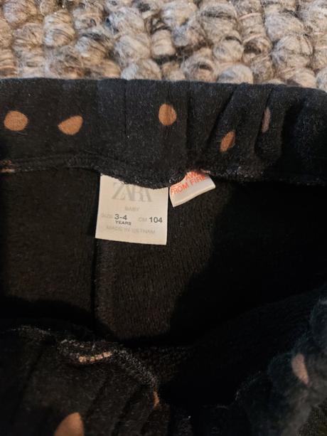 Zateplene teplaky, zara,104