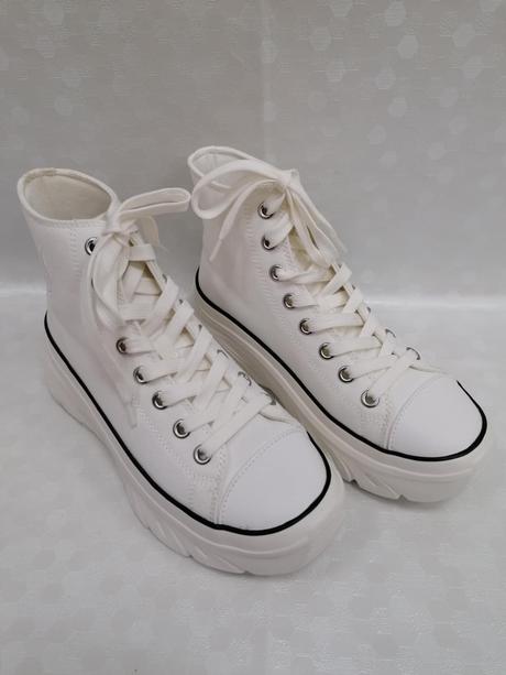 Dámske tenisky zn. skechers 24220319 z+b+ca, skechers,37 / 38