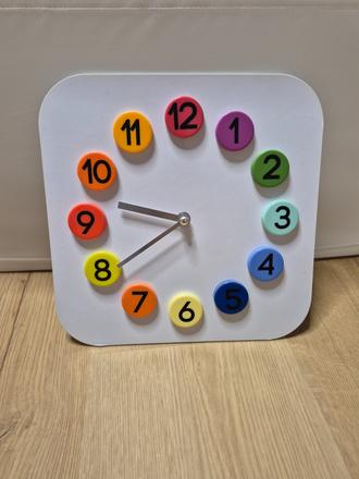 Ikea nastenné hodiny dassigt,