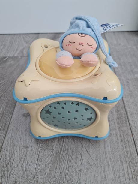 Svietiaca hracia kocka / projektor chicco,