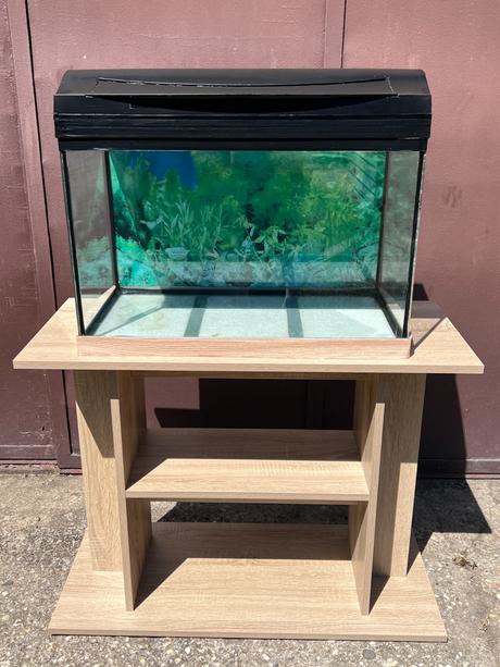Akvárium so skrinkou- 60 l (57 x 30 x 35 cm), 