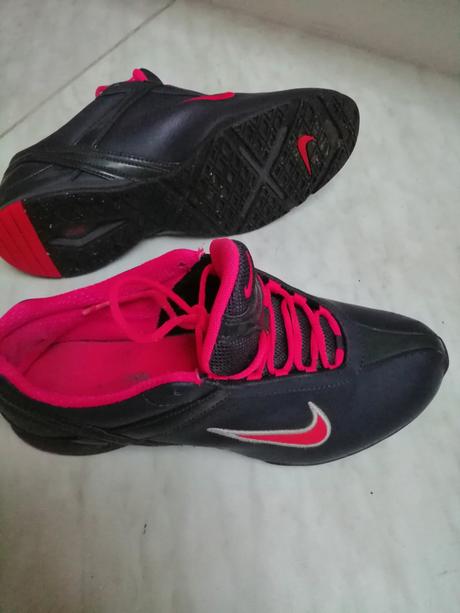 Botasky damske znackove nike vel. 38, nike,38