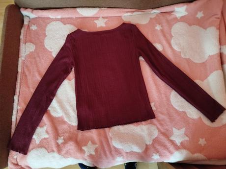 Predám krásny nový pulovrik č. m, m