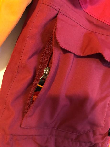 Nepremokavá marmot bunda, 122