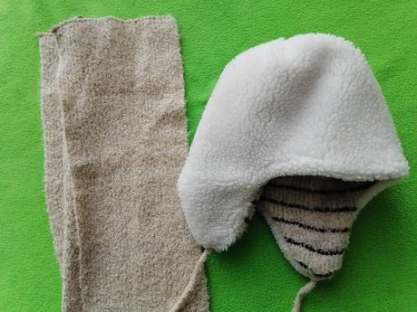 Čiapka a šál, 110