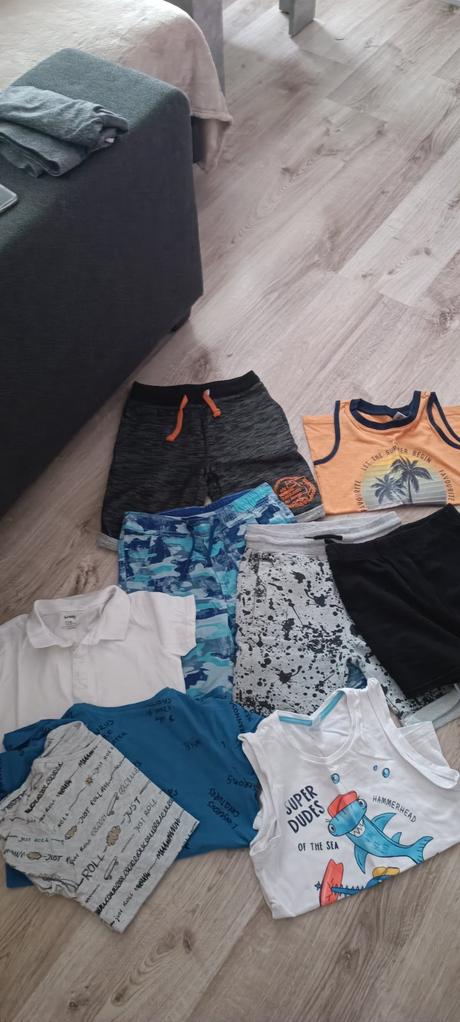 Letné oblečenie, 122–134