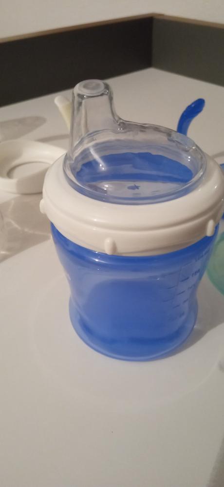 Fľašky na mlieko pre bábätko, nuk