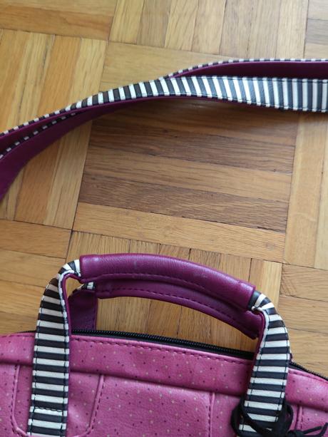 Santoro originál krásna kvalitna taska na notebook, santoro