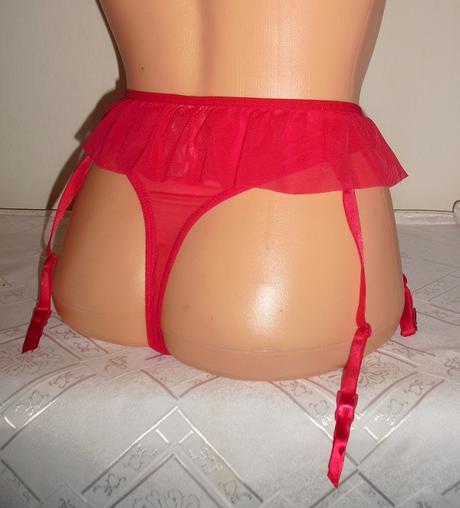 Luxusne s podvazkami odopinatelnymi tanga, l