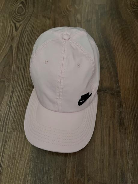 Šiltovka nike, nike