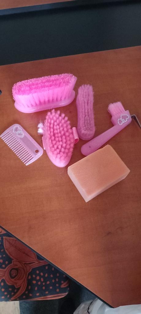 Sada na čistenie koníkov,