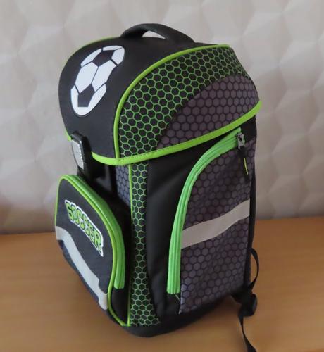 Školský batoh soccer premium,