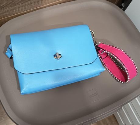 Crossbody kabelka stradivarius, stradivarius