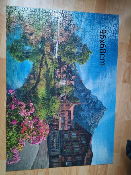 Poskladané puzzle,