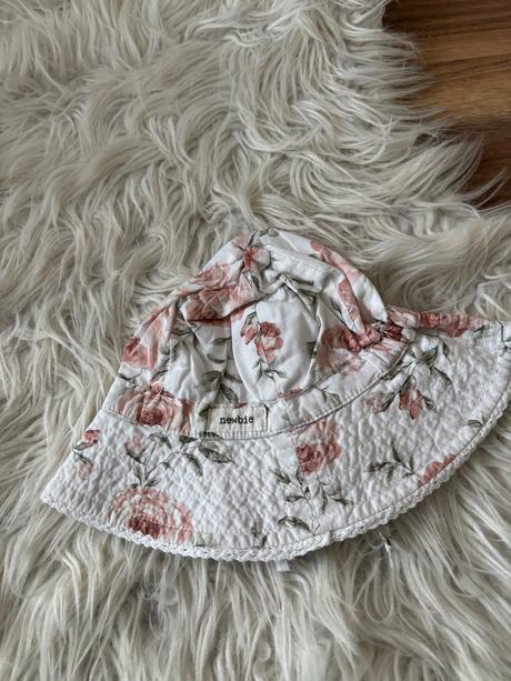 Newbie klobúčiky, newbie,86