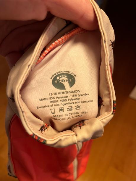 Overal na kúpanie a bezpečné slnenie, 86