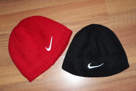 Čiapka, nike,98
