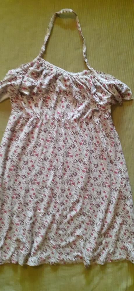 Kvetinkové šaty, sisley,140