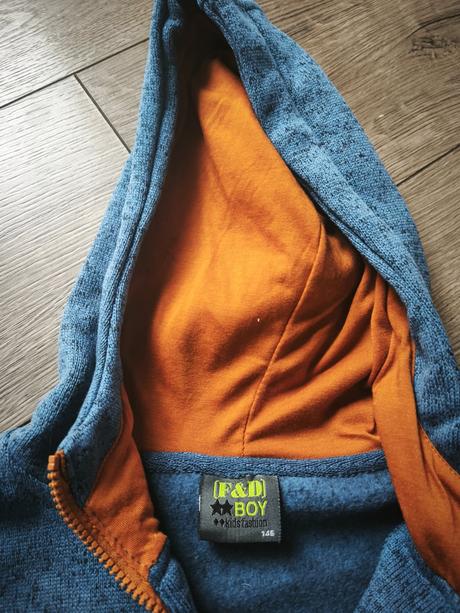 Mikina elegantna, 146