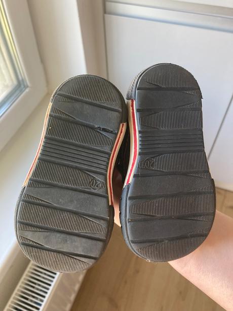 Teplé topánočky, 20